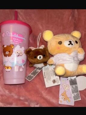 Rilakkuma Plushes & Pink Tumbler Set
